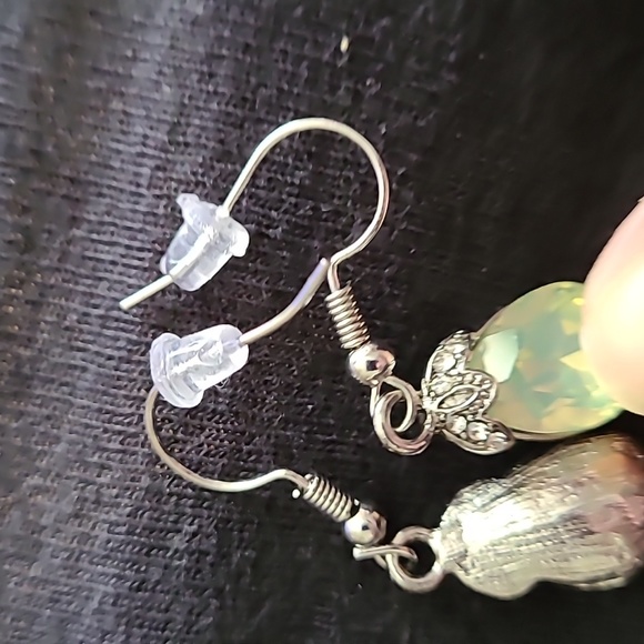 Green Tear Drop Earrings - Picture 3 of 3